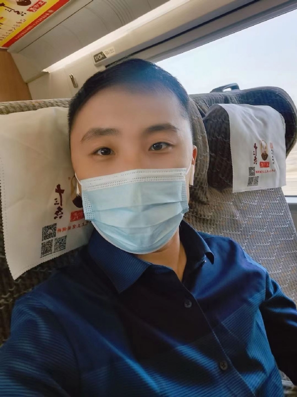 孤独的小屁猪的第二张照片--鞍山残疾人相亲网